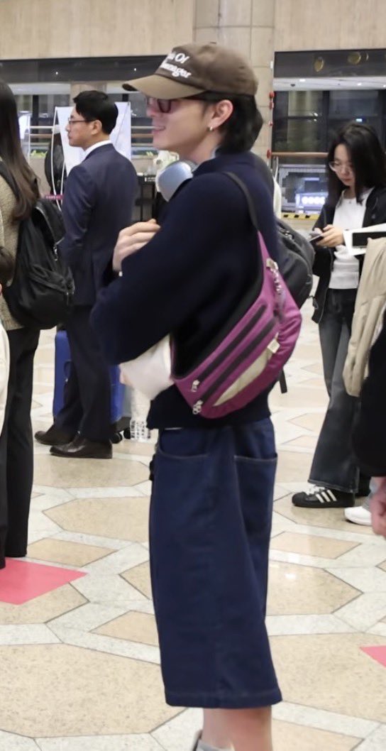 5wimitoi's tweet photo. やはりお洒落な人の着こなしすぎる　色の合わせがとんでもなく上手いよね……….洸人くんから学び、最近引き算を覚えた✨⬅️ファッションは掛け算や思ってた人 https://t.co/h9eCCjaPAa