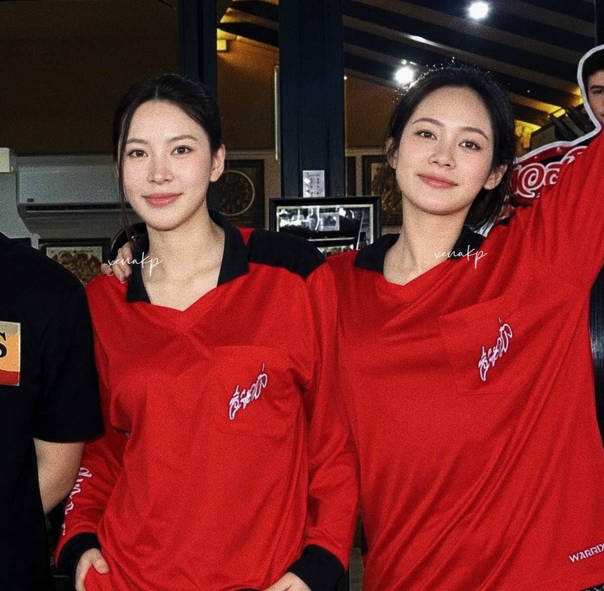 xenakq's tweet photo. เมะกึงกับพี่สาวคนสวย 😽🫦
#puinoonwrsr
#bintsireethorn 
#puinoonbint https://t.co/tWSqFytiDH