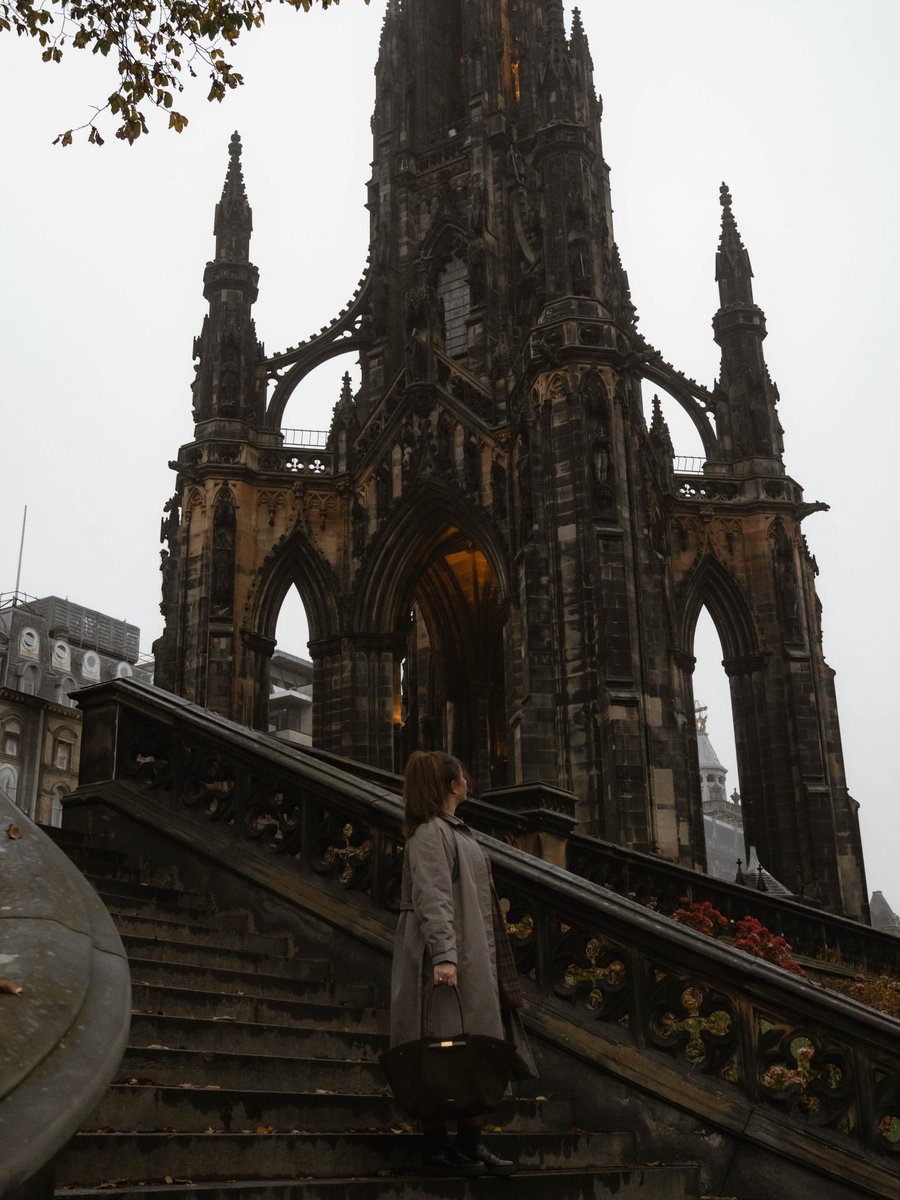 earthserenityy's tweet photo. Edinburgh Scotland UK https://t.co/l8T79PEY0F