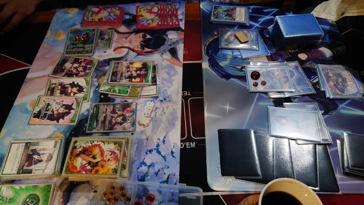 maiboardgame's tweet photo. 舞鶴市のボードゲームカフェ「舞ボドゲ部」です！😊
毎週日曜日はホロカ交流の日‼️
10月4日(日)も行ないますので、ホロカプレイヤーの方は、是非ご来店くださいませ‼️
#ホロカ https://t.co/wdkOVvVzPx
