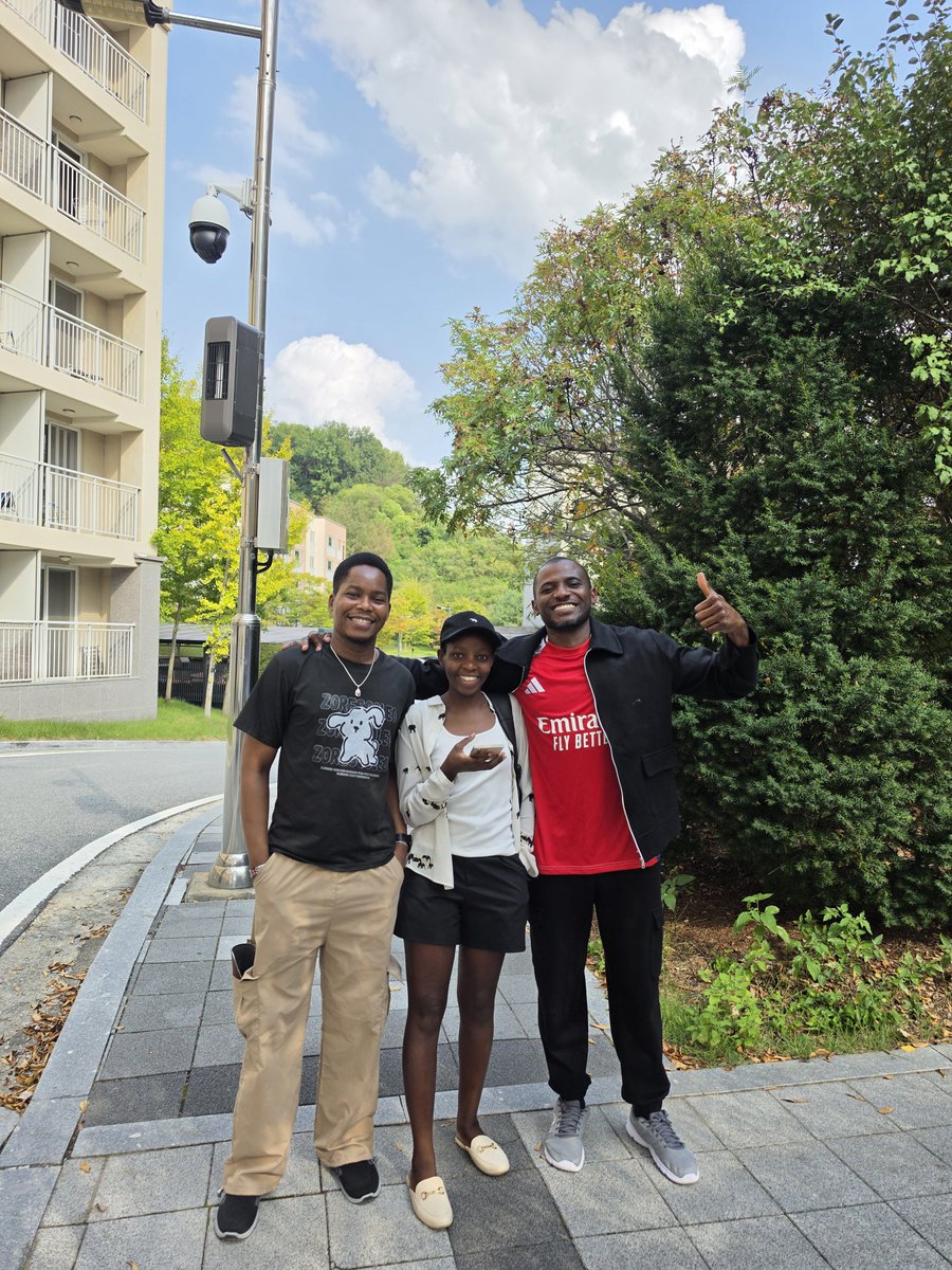 Victorokeke_'s tweet photo. This user has departed for his country. I enjoyed Korea, and the memories will live forever, but I don't want to lose the excitement of the moment. https://t.co/5GP1cjfjuA