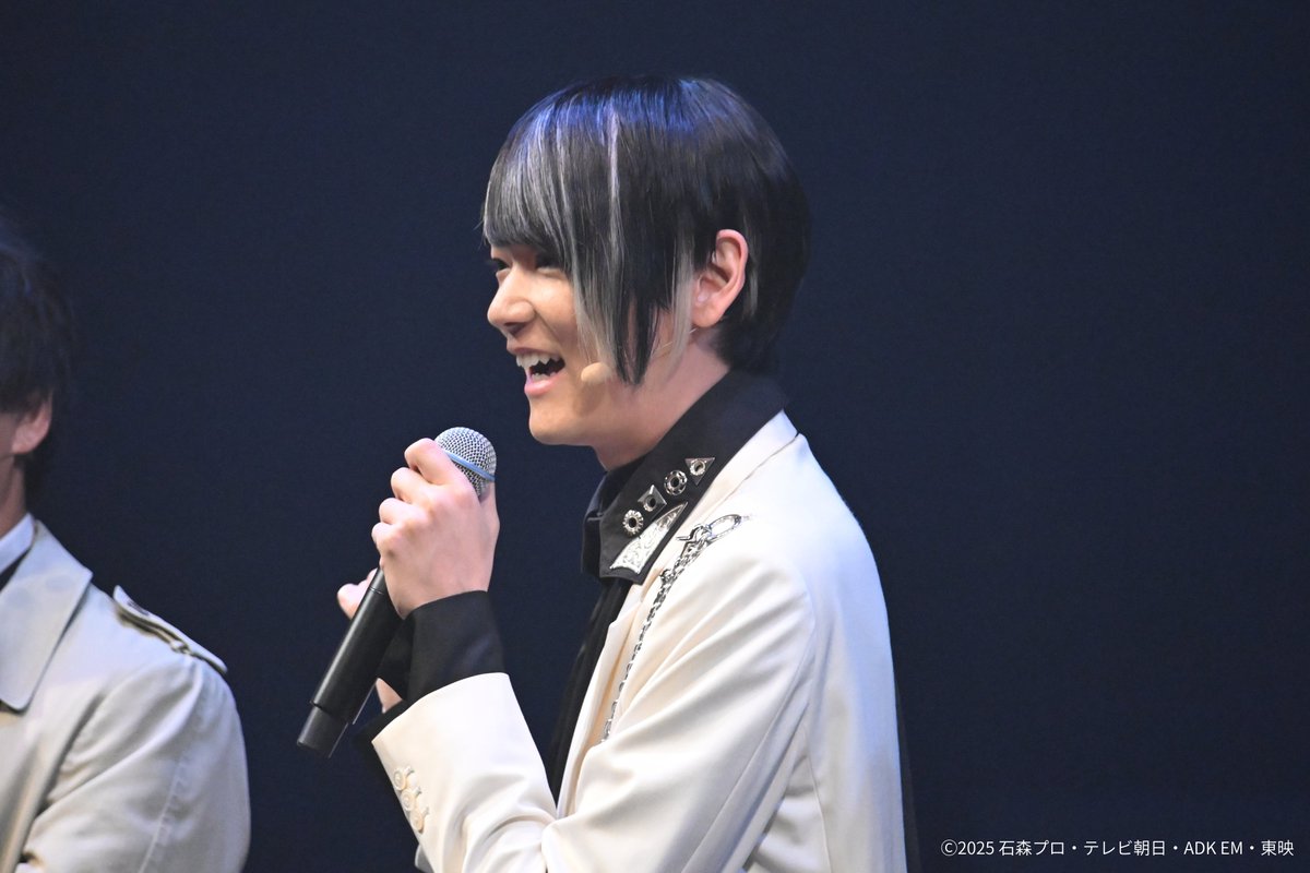 Kamenrider_FS's tweet photo. ◤◢◤◢◤◢◤◢◤◢◤◢◤◢
 
#仮面ライダーゼッツ
ファイナルステージ
 
開催中のゼッツFSの様子を特別にお届け✨
＃ゼッツFS 写真館📸Vol.8
 
Give a sneak peek💤
 
◤◢◤◢◤◢◤◢◤◢◤◢◤◢
 
本日の写真はこちら…🌟
 
会場または配信で…
仮面ライダーゼッツのラストミッションをお見逃しなく‼️
 
🎁 #ゼッツFSいい夢みたよ キャンペーン実施中

🎫ゼッツFS チケット一般発売中
https://t.co/7jTEIoy9VD
 
🛍ゼッツFS グッズのWEB通販はこちら
https://t.co/eBPZTT62PP