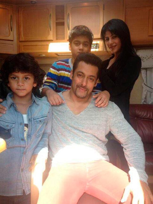 Annju_here's tweet photo. Salman khan's Genes worked well https://t.co/Aw32PEM1dD