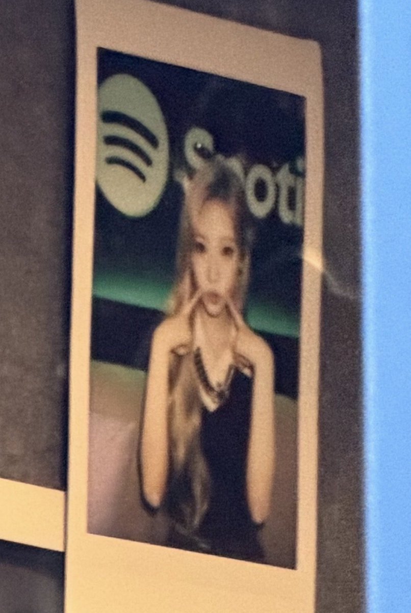 KDH_JIA's tweet photo. 우하하!!! 넘기요요 (내놔.) https://t.co/m3sf8XRnJr