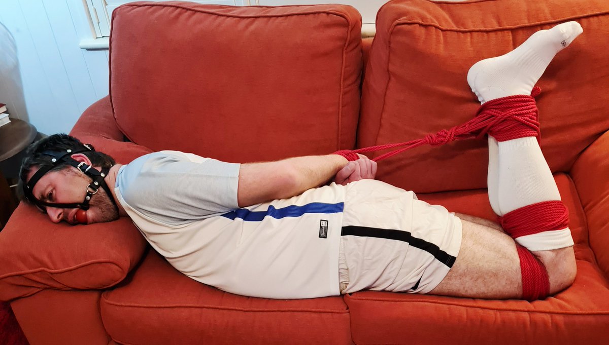 exeterbound's tweet photo. Hogtied footballer on the couch
https://t.co/qWCzy0U9aj
#malebondage #bondage #bdsm #tiedup #ropebondage #soccerbondage #boundandgagged #hogtied #hogtie https://t.co/Hpqvfz93ei