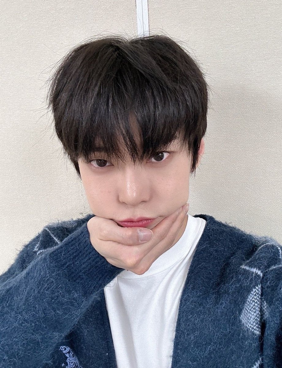 do_forever_0's tweet photo. 응응 다들 여기까지 오느라 수고했고
아궁빵재능이 뭔지 보여줄게 https://t.co/Ub407ZQCfD