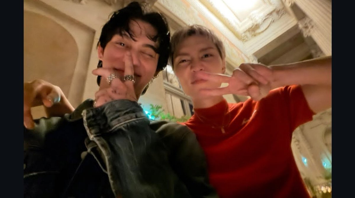FashionistD's tweet photo. New Fashion Duo unlocked:
#BRIGHT and #JOHNNY 😍 https://t.co/FNLwklWkok