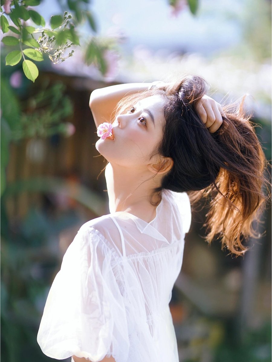 VioletFalci8sq's tweet photo. Yiqiao Chuncun, a remarkable individual whose presence shines bright  Let’s celebrate their uniqueness!， https://t.co/5gAAIpc03m