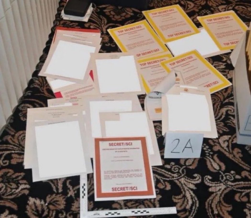 WikiLeaksQ's tweet photo. This image was leaked to the media following the RAID of Mar a Lago, the first time such a dramatic action was taken against a former president. But it turns out those "classified" cover sheets were paper clipped on top of documents by the FBI.

But it gets worse.

In their haste to paint Trump as a criminal, the Special counsel now concedes that some "top secret" cover sheets do not even match the relevant document!

In other words they created a photo op, and it's not even accurate. They lied. They leaked. They smeared. Just like with the Russia Hoax. Just like with the impeachment hoax. Just like with every other case against Trump. What an absolute dumpster fire.

Investigate Jack Smith!