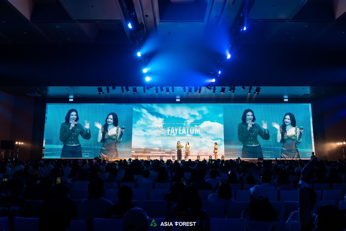 FayeAtomTaiwan's tweet photo. \🌻🍑FayeAtom’s 1st FM in Kaohsiung🍑🌻/

Some behind-the-scenes shots from the event!🌻🍑📷

#FayeAtomFMinKaohsiung
#FayeAtom
#FayePeraya #AtomPariya https://t.co/fVo7ucpFHi