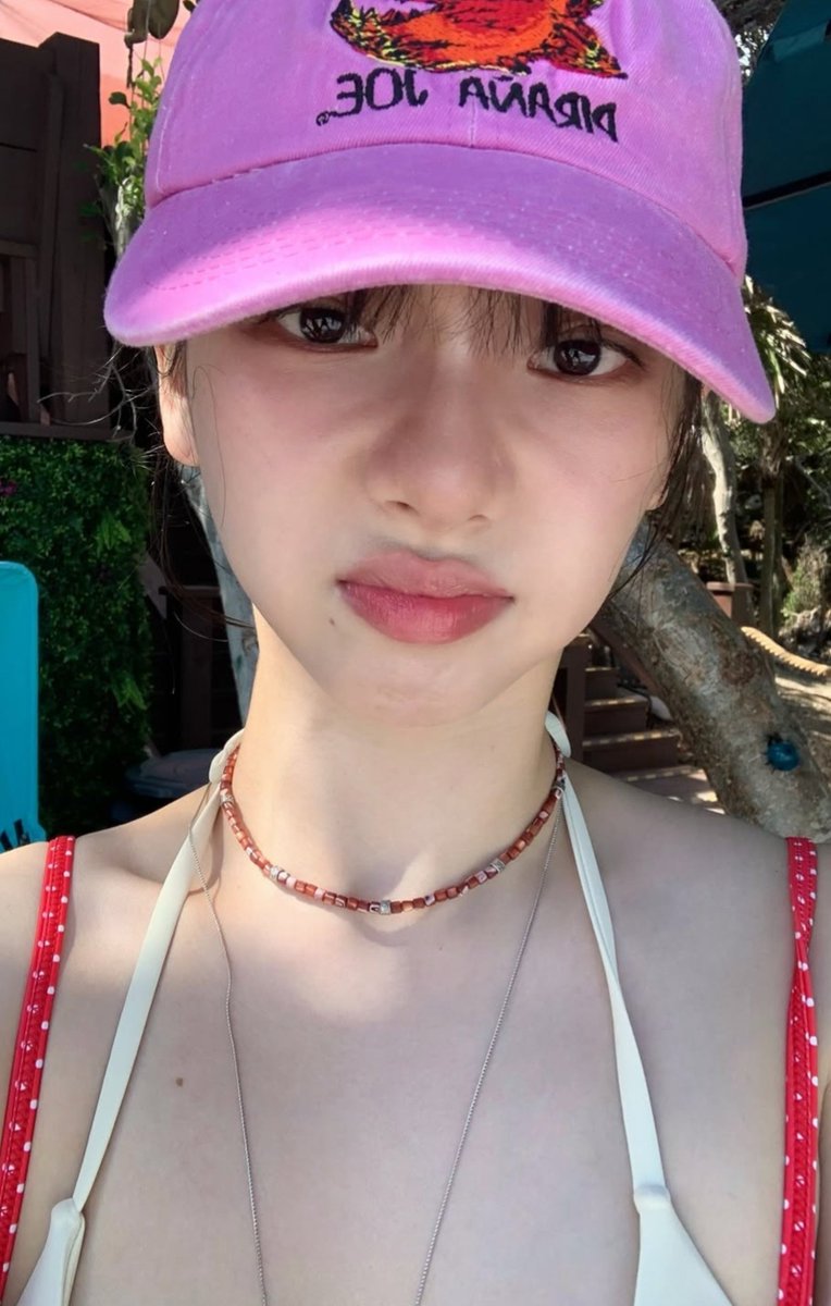 Yunjinbw5f's tweet photo. https://t.co/k1vQQUkvLJ https://t.co/qUH6pmUvC4