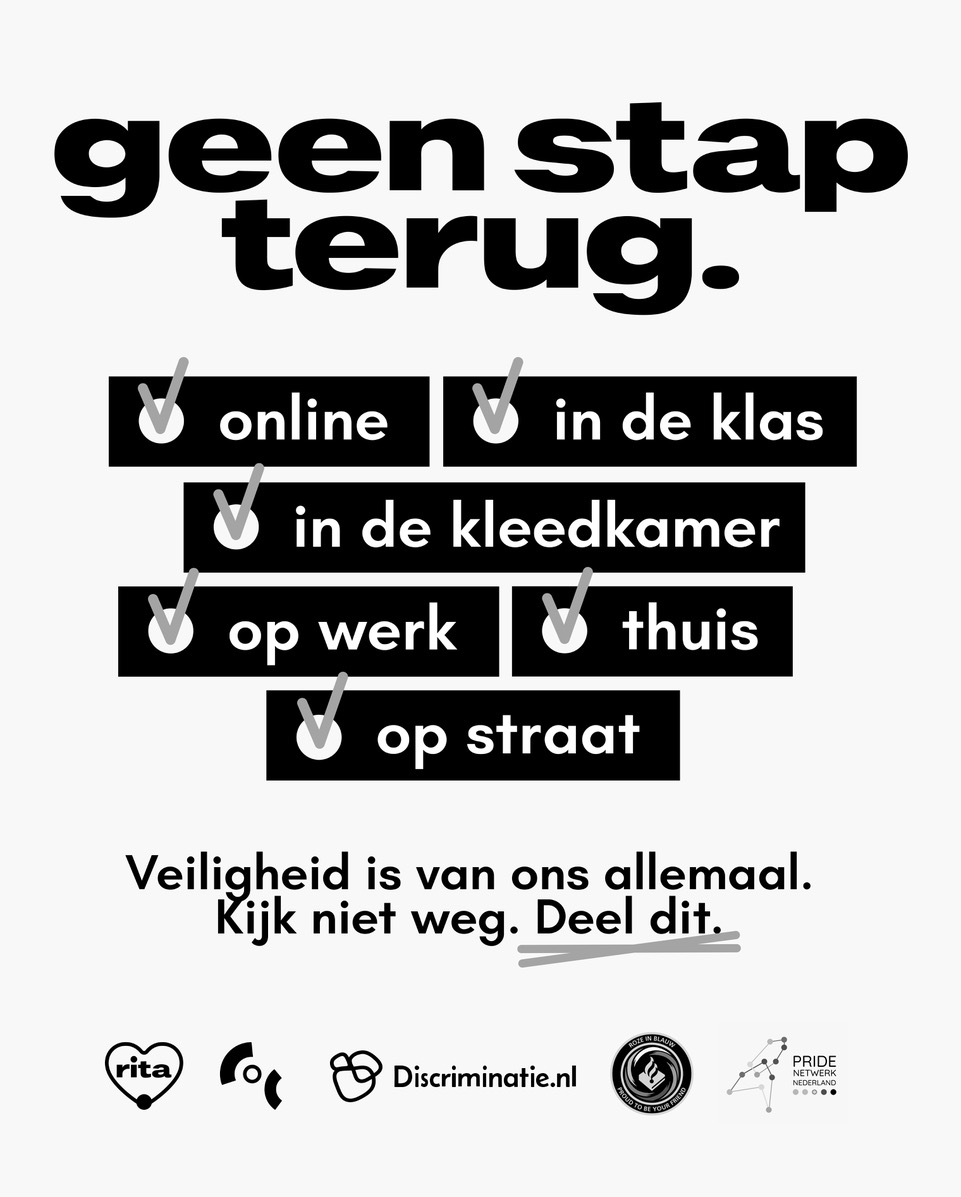 rozeinblauw's tweet photo. GEEN STAP TERUG.

We moeten vooruit blijven gaan. Onze stemmen blijven gebruiken. Ons blijven uitspreken.
Daarom delen we 8 simpele dingen die we allemaal kunnen doen. Voor onszelf en voor elkaar.

Kijk niet weg. Spreek je uit. Deel dit. https://t.co/0nCRuy5Oq5