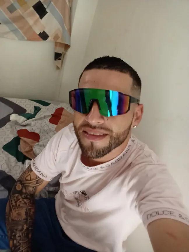 Jeffersonr7uv's tweet photo. Colombiano y vivo en Piura que plan hay https://t.co/A8kxONdPP6