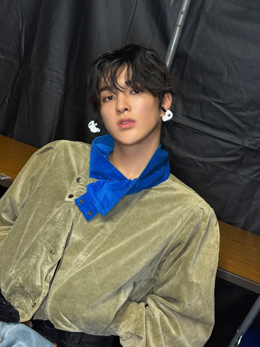 KN2797's tweet photo. The aura of a true 5TH GEN IT BOY belongs to Keonho

 #KEONHO #건호 #ゴンホ #CORTIS https://t.co/X5uBwmU0hr