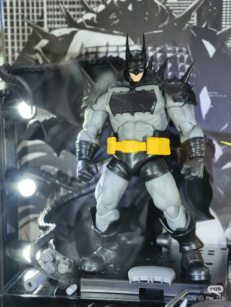 Spicy_Psy_Duck's tweet photo. Blokees Absolute Batman https://t.co/3poZbhWd42