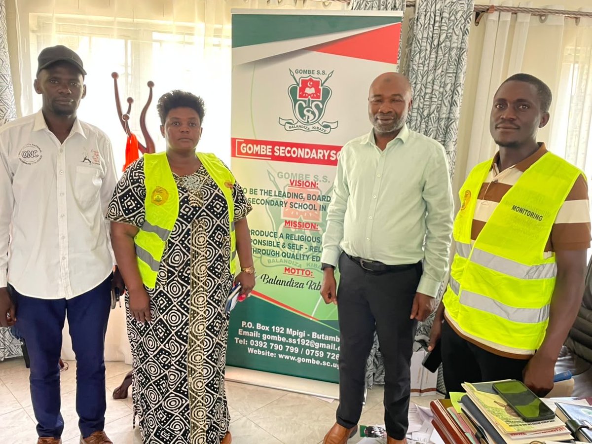 HawahMedia's tweet photo. #ONCUpdates: Butambala District Coordinators Nakimera Erinah, Muluya Mansoor & Mwanje Rashid monitored service delivery, with 2,926 learners and all 77 government teachers present.The school appreciated Government’s provision of 40 computers to support learning.
#Jajakwesiva2031 https://t.co/KTUcJ4dbZ2