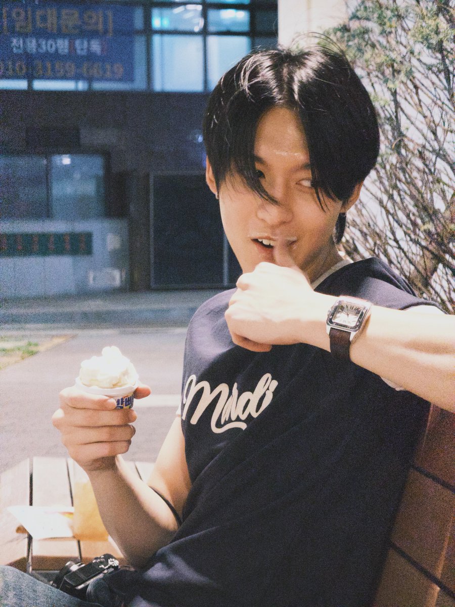 prepreemm's tweet photo. ไอติมประเทศเกาหลีเมะขนาดนี้เลยวะ https://t.co/mVUoj3TNtq