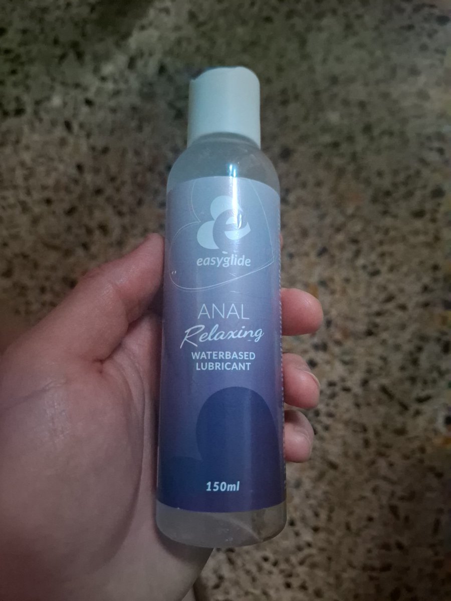geozou12's tweet photo. If you struggle  bottoming , instead of regular lube , you should try anal lube .
Here's a product that actually made my life a bit easier 
#lube #gay #sex #gaybottom #analsex #bottom #horny #dick https://t.co/AWz5tSYSK0