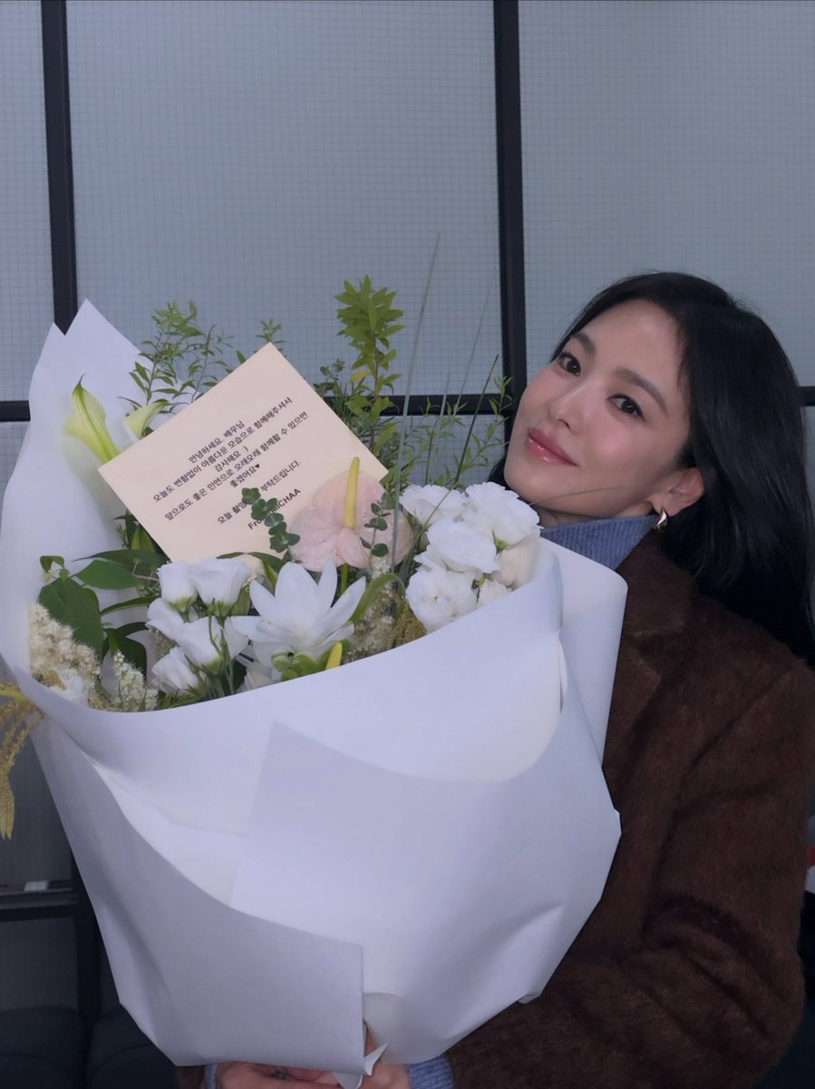 Qiqkyo's tweet photo. love u in Oct. https://t.co/ESdw30iF9z