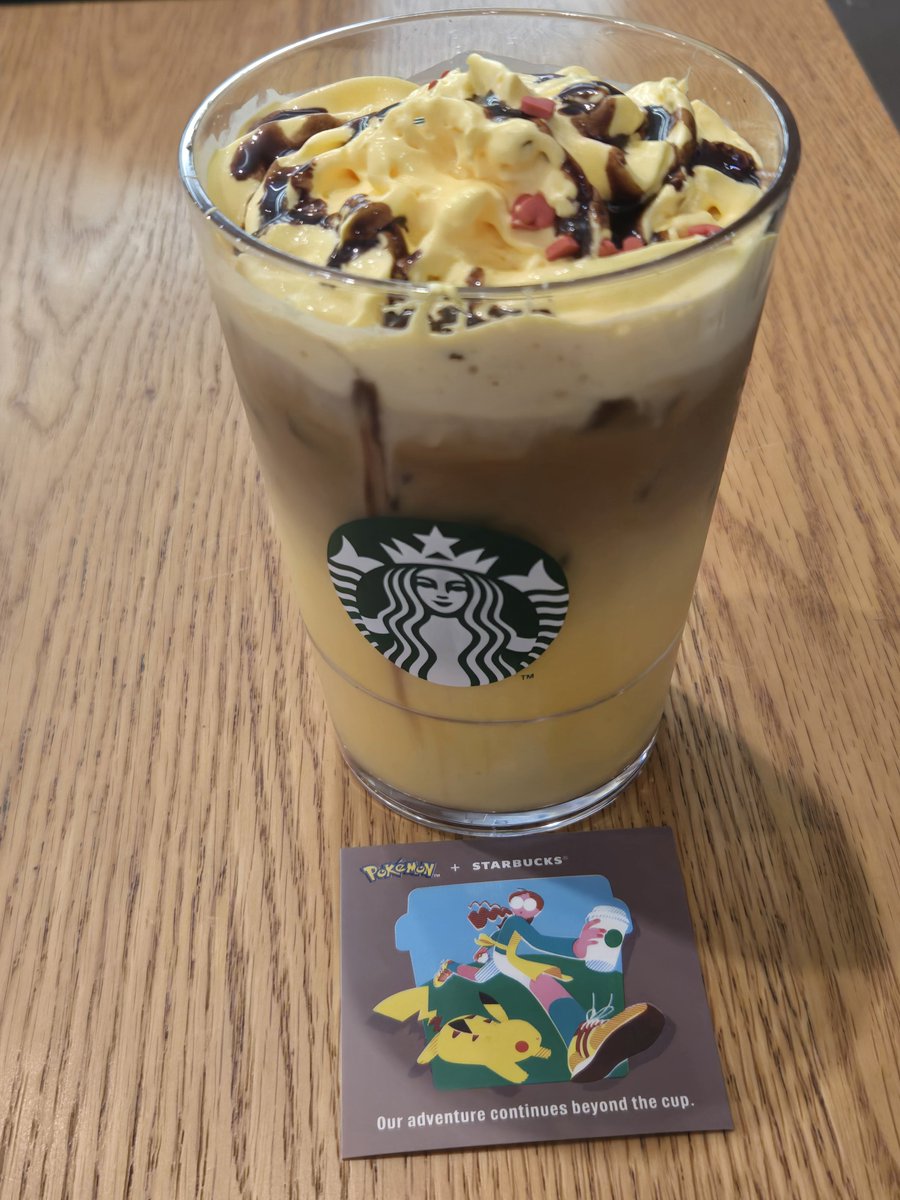 Reds_no1's tweet photo. お仕事帰りに  #スタバ で #ピカチュウハニークリームラテ を堪能⚡️o'ᆺ'o⚡️
適度な甘さと苦さがえー感じにマッチしていてウマウマ♪( ◜௰◝و(و "
限定特典ステッカーも有難く頂きました( * ॑꒳ ॑*) https://t.co/zKiv0VijV6