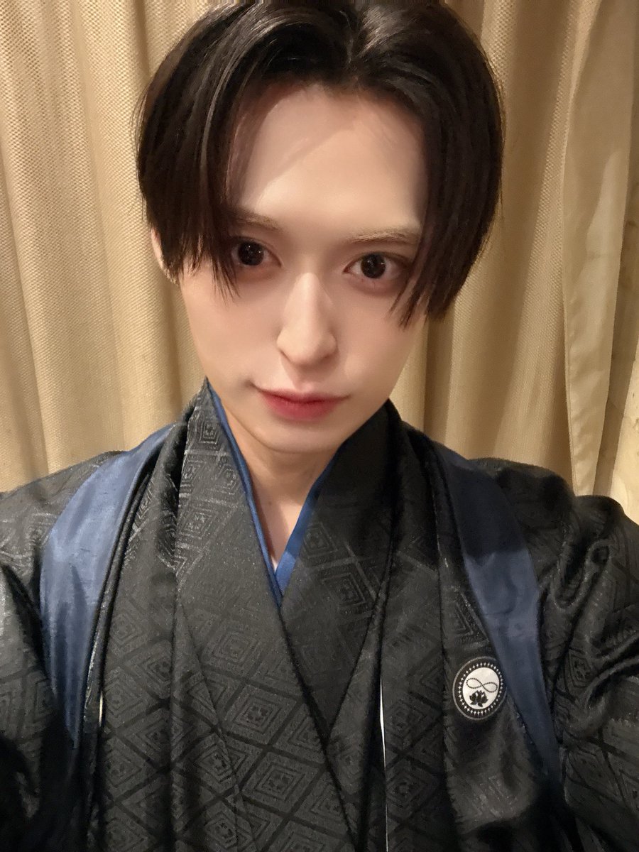 C1Wo705's tweet photo. 十周年特別企画　配信番組＜舞台『刀剣乱舞』感謝の宴〉に出演させて頂きます！！
https://t.co/EjucddXT0Z

最高に楽しく盛り上がった収録でした📿
ぜひチェックしてみてください✨✨

#刀ステ https://t.co/U7bjGn6IyZ