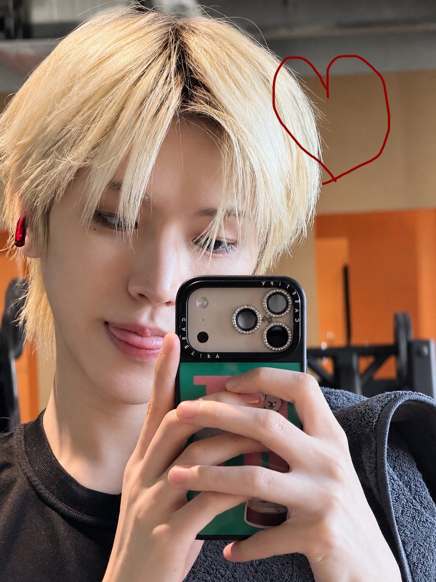 _pado1022's tweet photo. 운동 파이팅!!! 운동 다 하고 저녁 꼭 챙겨 먹길 https://t.co/tLqq9KHCqR