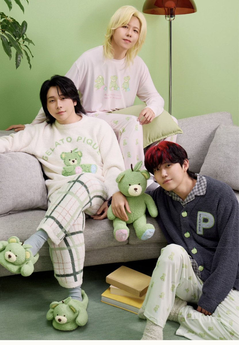 aoki244uver's tweet photo. えっっっ！？😳✨

ジェラピケ × Mrs. GREEN APPLE
コラボ決定きたーーー！！！🍏💚

これは絶対かわいいやつ…🥹
ジェラピケのあのふわふわ感とミセスって相性良すぎない？？

これは争奪戦に必須‼️🔥

絶対チェックしておいた方がいいよ👀

#ジェラピケ
#MrsGREENAPPLE 
#ミセス
#ジェラートピケ https://t.co/tDomZRY4UB