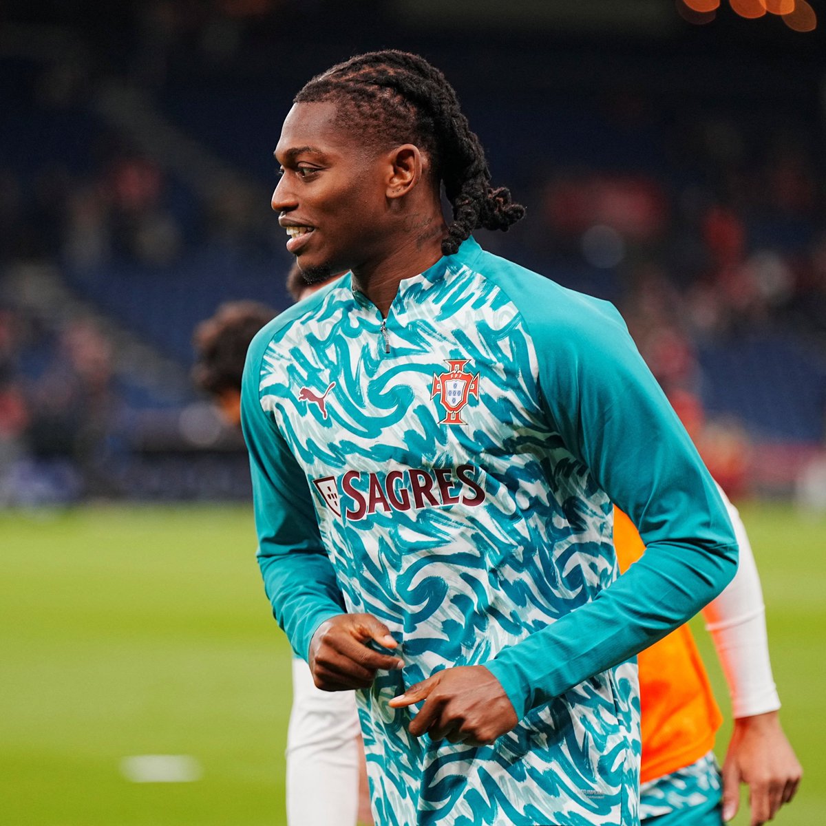 demarkesports's tweet photo. Rafael Leao: “Ronaldo’nun ayrılması bizi ilgilendiren bir mesele değil. Bir takım olduğumuzu bir kez daha gösterdik. Eminim Cristiano da evinde bu galibiyete sevinmiştir.” https://t.co/RIKLTs8wCz
