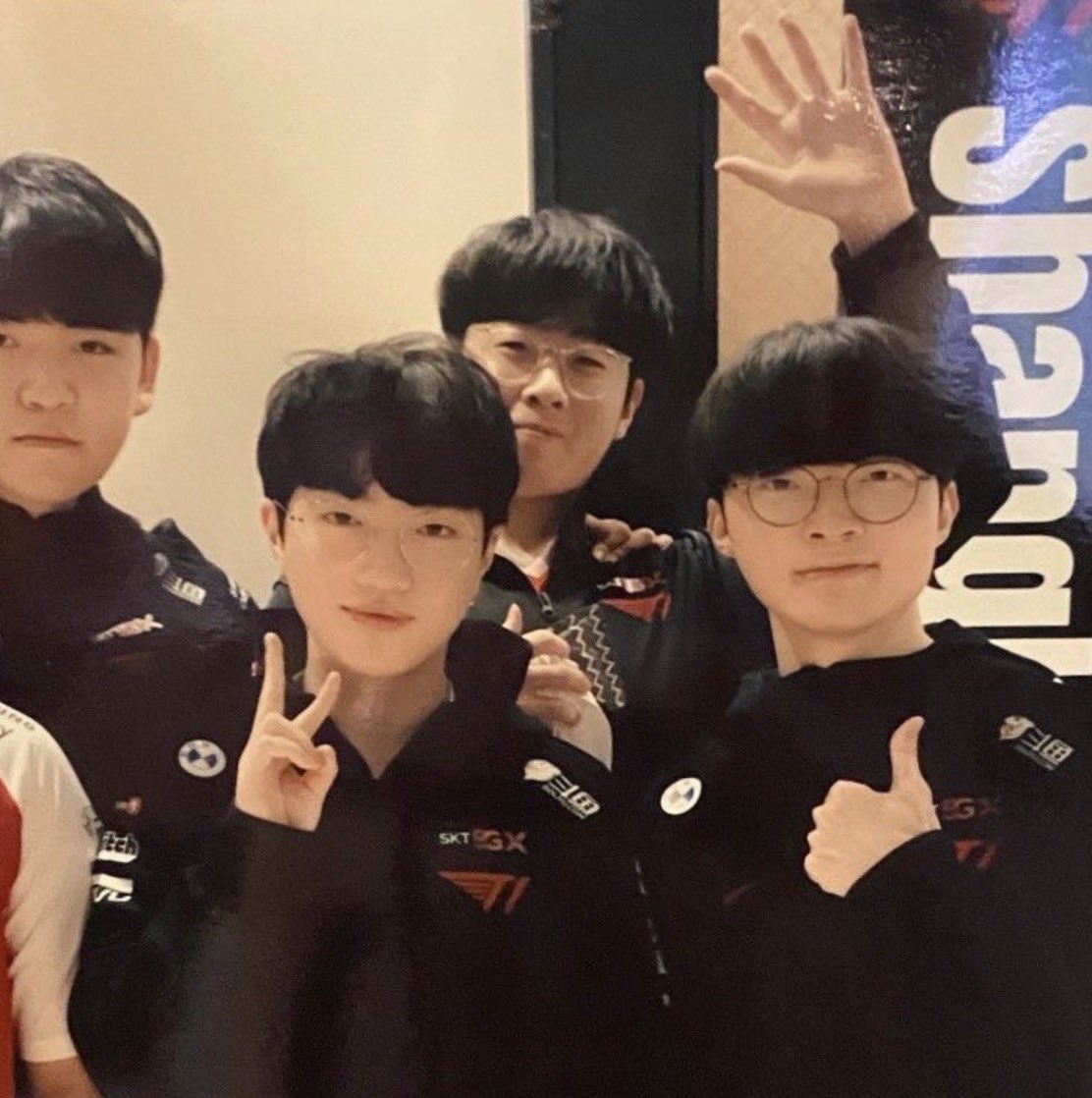 guminglee's tweet photo. 이제 진짜로 안녕! https://t.co/yEtC1DCEDm