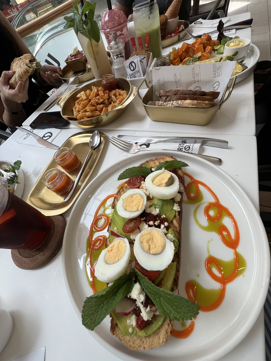 _WanjiruWeru's tweet photo. Briefs for breakfast https://t.co/JnqfOYTITp