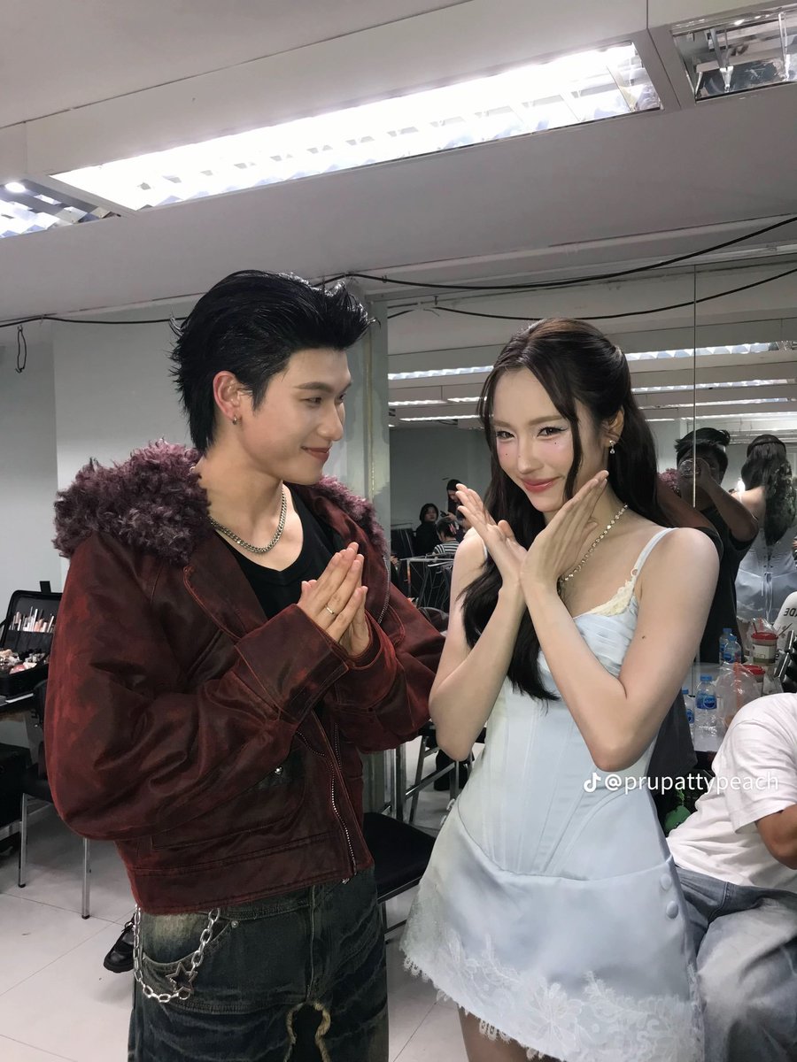 stardust1010_'s tweet photo. ลูกรักแม่มากกว่าพ่อ https://t.co/n0pEGAEXhc