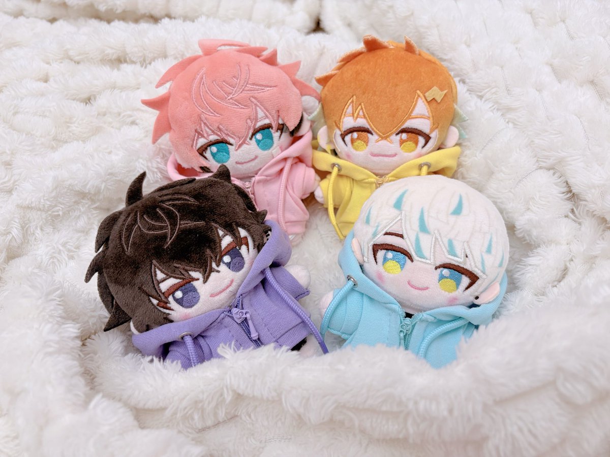 11_bowwow_11's tweet photo. ポジぬいライブの服も最高すぎるんやけど、なんか色あるの着せたくてネットでパーカー適当に買ったら、色もいい感じでサイズもピッタリで可愛すぎて頭抱えてる🤦‍♀️
愛おしすぎ、保護しなきゃ… https://t.co/ZnvF2KJ0EY