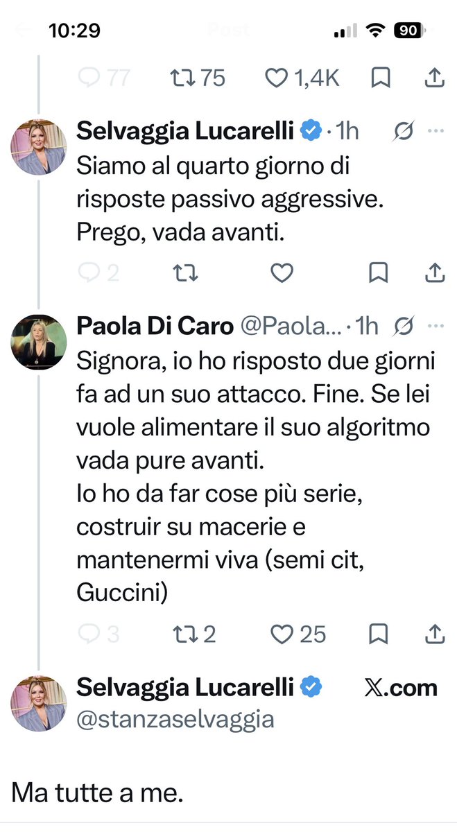 PaolaDiCaro's tweet photo. Ok, le lascio l’ultima parola, perché ormai mi scrive più spesso di quanto io a mia figlia che sta in Erasmus, e dopo ‘na certa di definisce ‘accollo’ 
😀 https://t.co/jYFSVliv9o