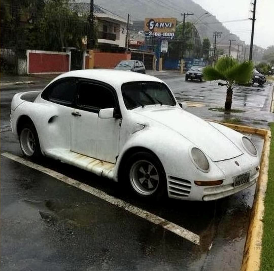 CarSighting's tweet photo. Mhhh, remind me what day it is today? https://t.co/Dhdgxt912u