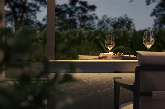 tomioka_design's tweet photo. LIXILの「Garden Dining」のコンセプトモデルをDesignart Tokyo 2026で限定公開✨
庭にキッチン機能を融合し「ソトと、毎日を暮らす」豊かな日常へ。天板のシンクで調理準備や手洗いが手元で完結し、会話やくつろぎに没頭できます。自然と調和した上質なアウトドアラウンジを。
#LIXIL #EXSIOR https://t.co/vgRoWcRovt