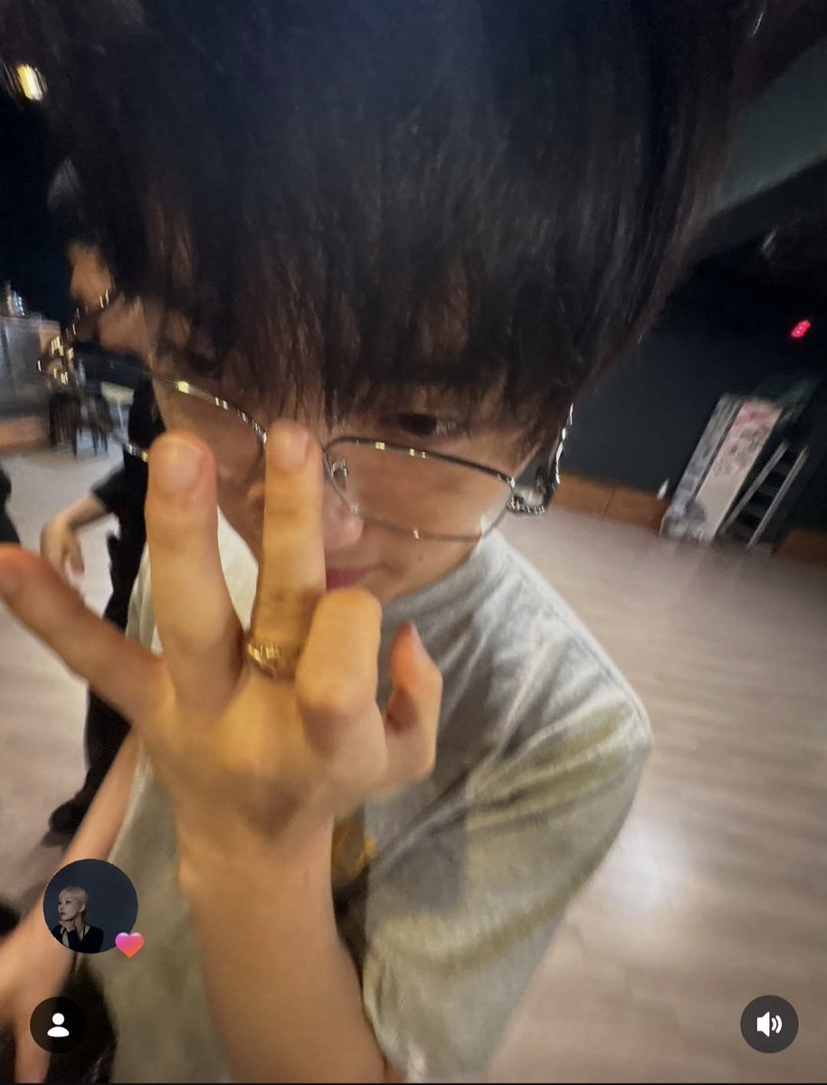 ieasjm's tweet photo. 안녕 쟈기♡
네? 안경잡이요? https://t.co/kIdOoisSeW