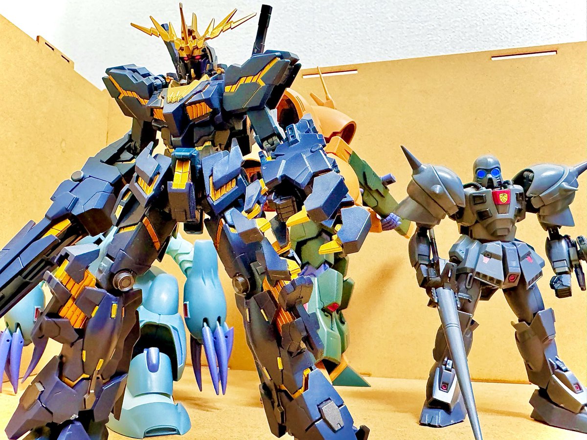 cmocmofuri's tweet photo. #10月になったのでフォロワーさんに自己紹介しようぜ 
自動販売機で新札は使えるのに新500円が使えないのが謎になってる人間です https://t.co/MvAxUJ2UBv