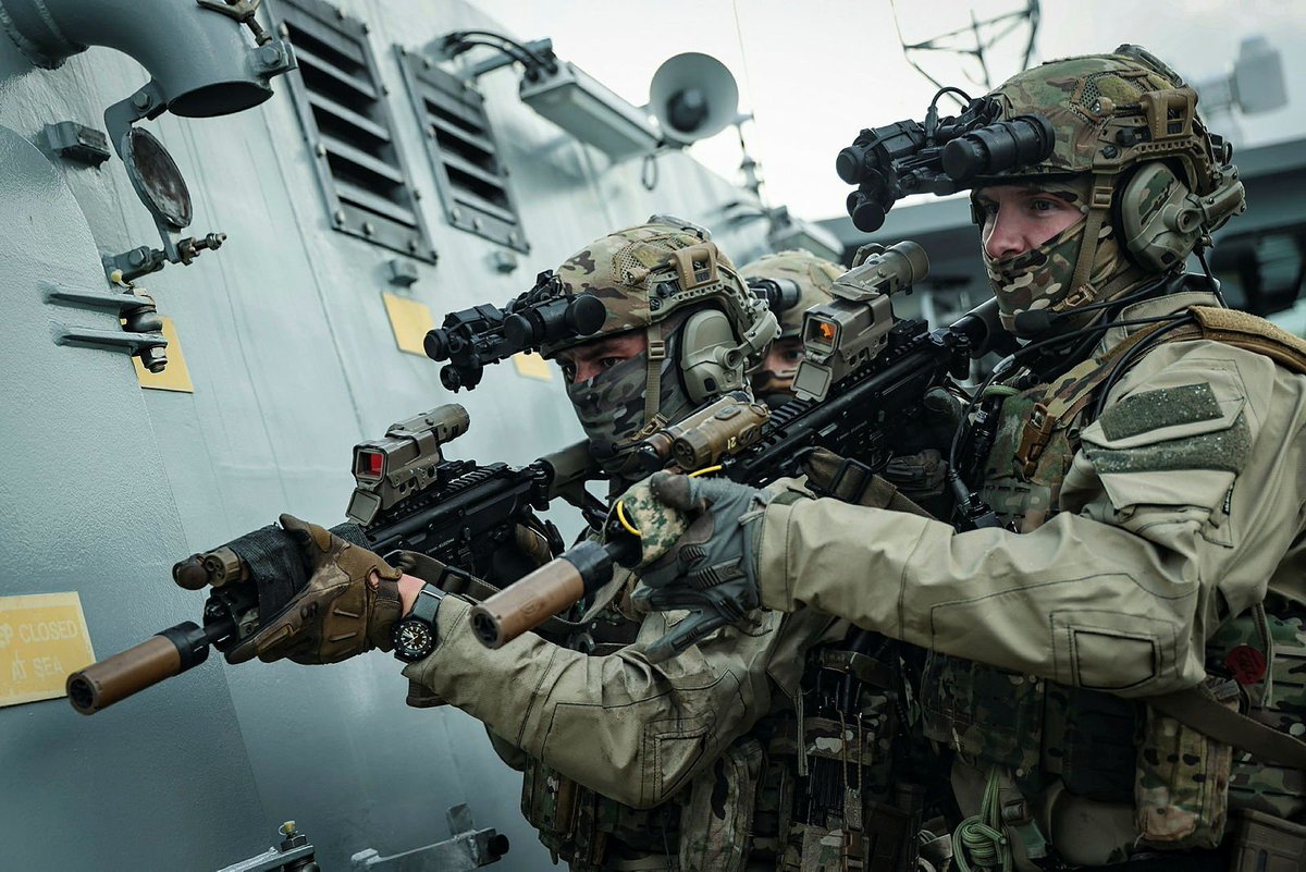 Commando_Ops tweet picture