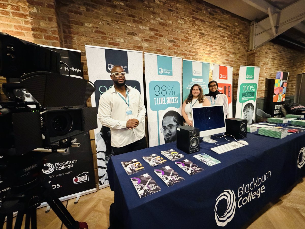 AmazingAccy's tweet photo. Just some of our fantastic exhibitors! 👏
A huge thank you to every organisation giving their time today to speak with, inspire and encourage Hyndburn’s young people.
#AmazingAccrington #FuturesEvent https://t.co/onGmlNgEaS