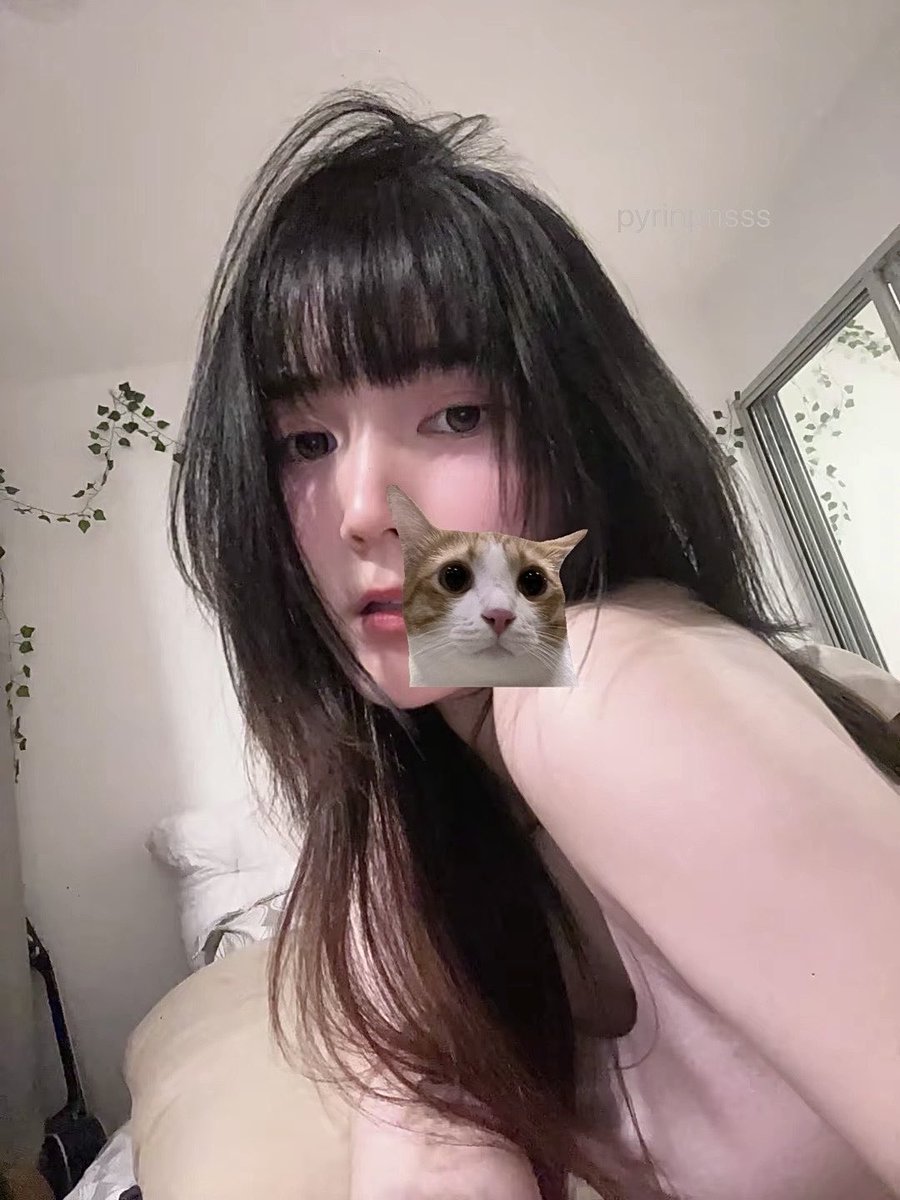 pyrinpnsss's tweet photo. 👽 https://t.co/KFefdCSZ2C