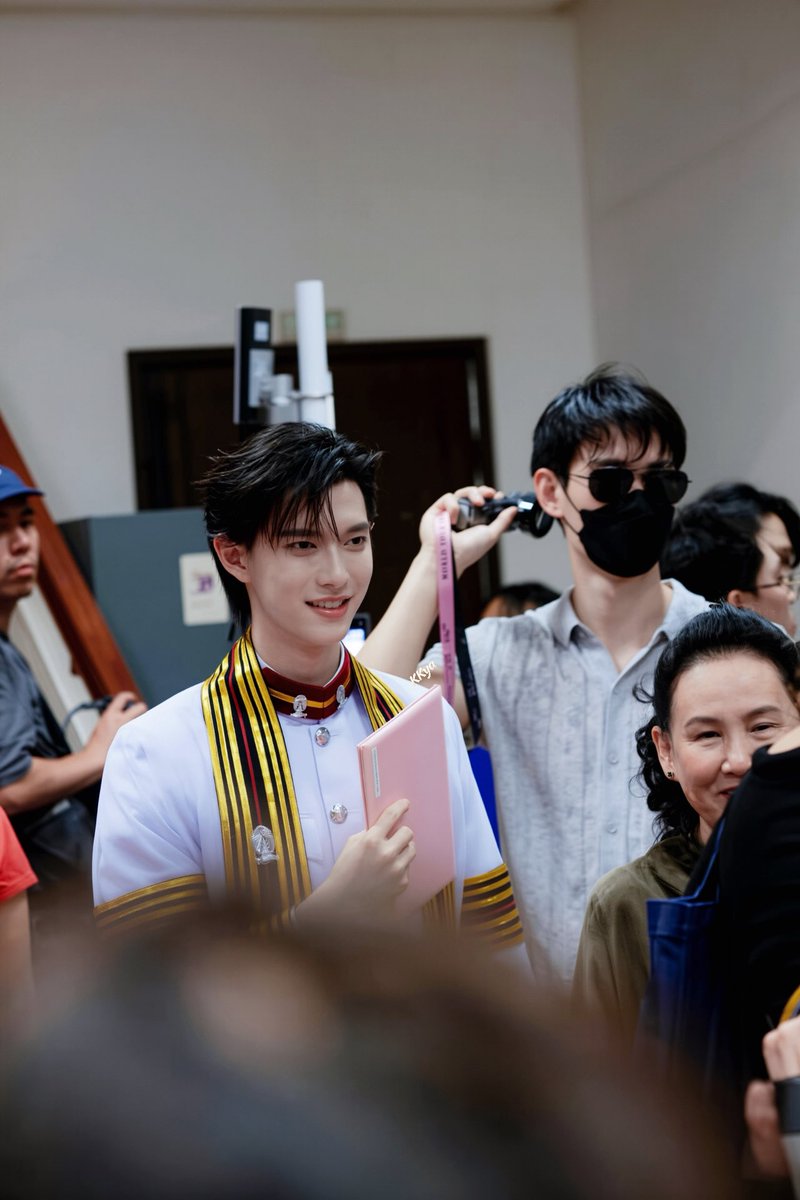 KKya088's tweet photo. #PoohGraduationDay 
@ppoohkt @pavelphoom 
#poohpavel 
Proud for you❤️ https://t.co/VW4SMuXaNz