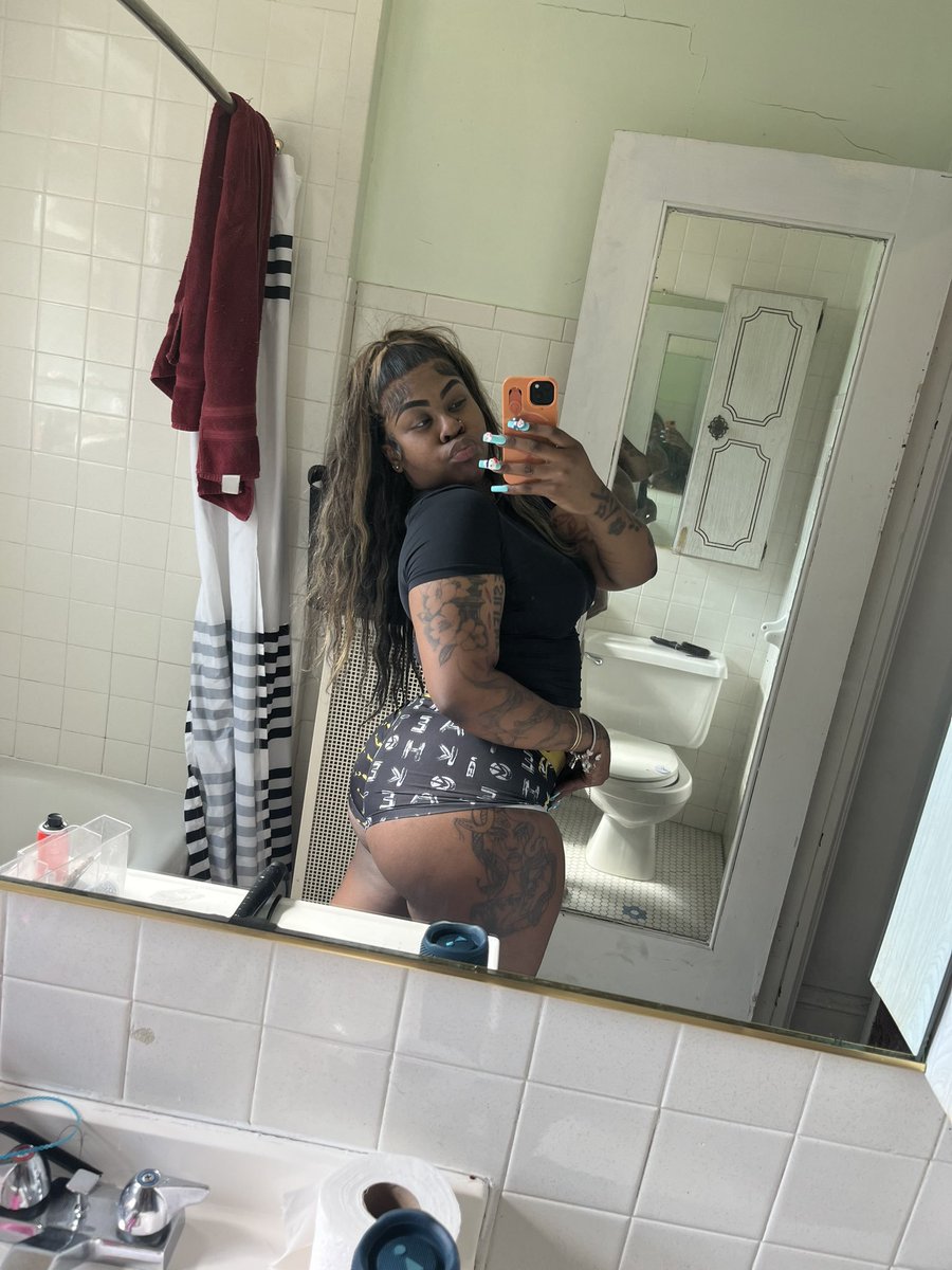 malika5ax's tweet photo. @Meli2ye Am available for FaceTime 💥Dropbox 👅📌 meetup 💦 blowjob ✅ nude 👅💥👉https://t.co/86wjDfbU1S👈 https://t.co/I44jE0Bbu0