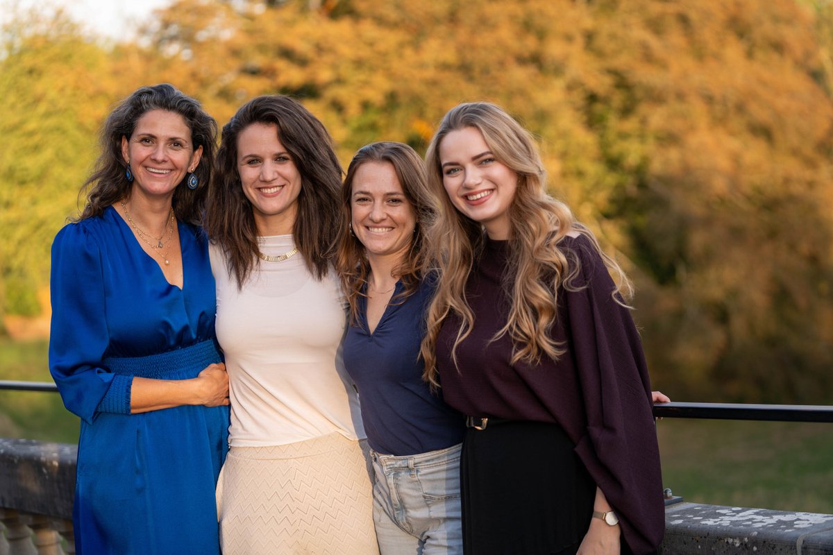 AllianceOfHer's tweet photo. “If you love what you’re doing, it’s the most precious thing” 💛 

Inspiring words from our alumna Raquel García Hermida-van Der Walle MEP to kick off our final session of 2026. 

Once part of the Academy, now back to share her experience with the next generation. #SheWillBeHeard https://t.co/icpsYhvxT4