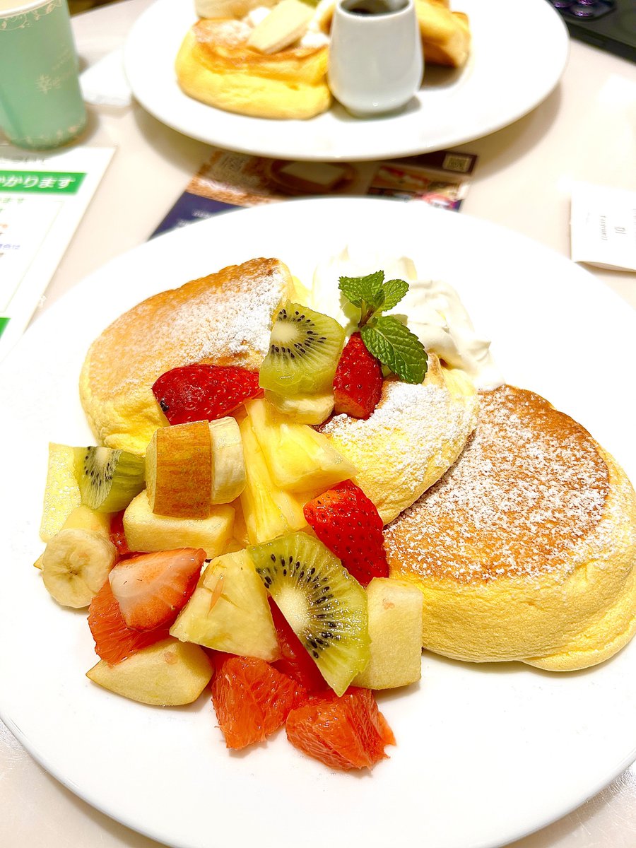 supicatan_tan's tweet photo. 今週もお仕事完了ー😆❣️🎶🍀✨
シルバーウィーク終わって5連勤の日常が戻ってきた☕️明日は旦那さんと新居の物件探し😊💍🏠🌸家族が増えた時の想定もして3LDKのいい物件みつかるといいな。洗濯機も乾燥機能ついたドラム式欲しい🧺 https://t.co/dsI2nzPiq1