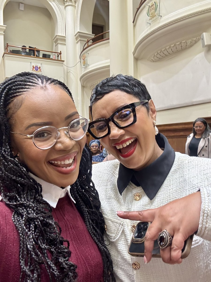 AyandaAllie's tweet photo. Full circle ⭕️

I met @DereleenJ in 2019. She was an activist, I was a journalist.

We bumped into each other again in 2025: she, a Member of Parliament &amp; I a Member of the Gauteng Legislature.

Today we serve SA 🇿🇦 together under the green umbrella. Phakama @Action4SA Phakama 💚 https://t.co/emwwx35lNJ