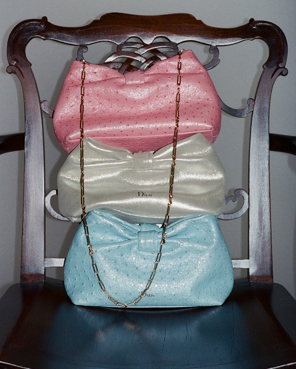 Dior's tweet photo. Accessories from the Dior Summer 2027 Women’s Show.

https://t.co/8enQ9WdBNI

#DiorSummer27 https://t.co/KwkOiQw2BD