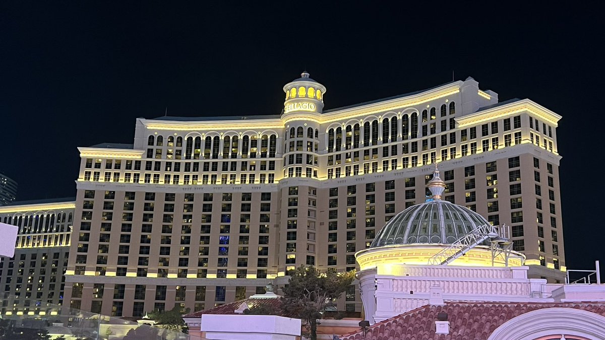 going_poker's tweet photo. 9日間の遠征終了、収支+$10,032
20代最後にラスベガスでプレーできてよかった、ポーカーは最高のゲーム https://t.co/K7lV7dMZnD