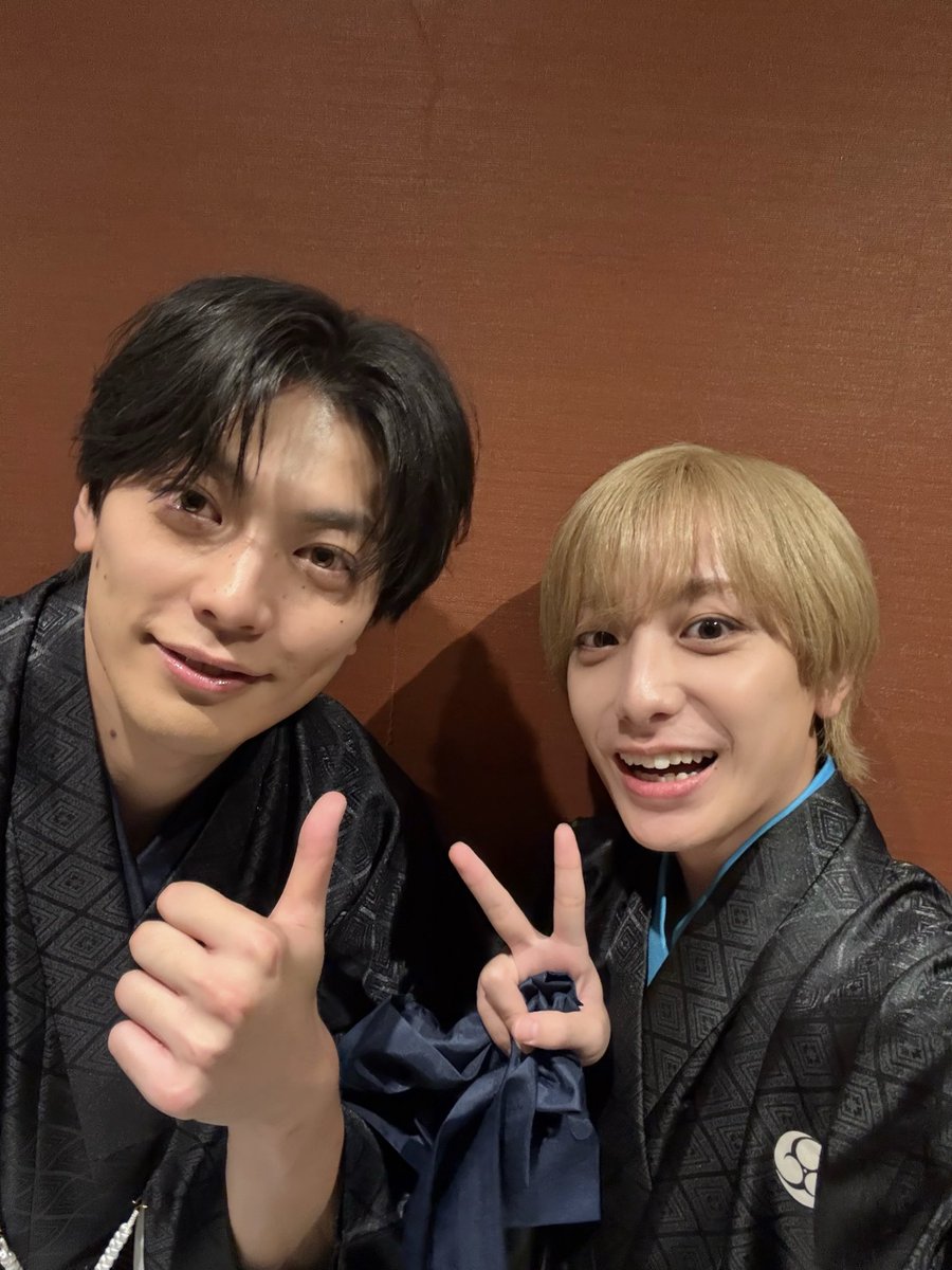 Eightkns's tweet photo. #刀ステ　
十周年特別企画　
配信番組＜舞台『刀剣乱舞』感謝の宴＞
出演させていただきます！！
そしてなんとアニメイトコラボも！！

素敵な企画に参加できとても嬉しいです！
お楽しみに🙌🏻

陽伝もたのしみ📸😸 https://t.co/GpUKttvFuZ