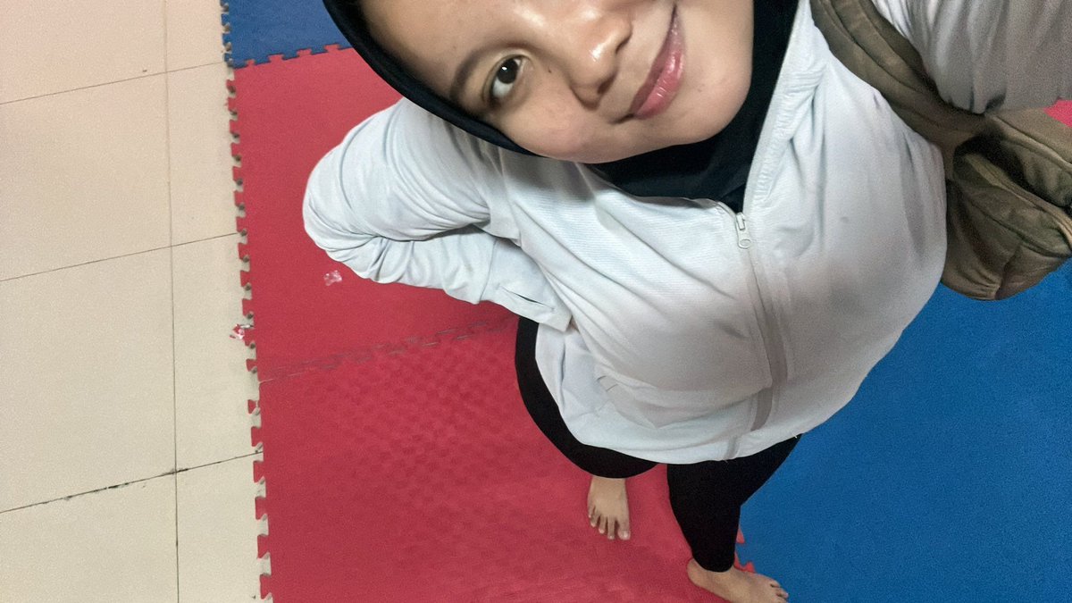 PASSMIdigital's tweet photo. Cuma atlet di salah 1 bidang olahraga, yg disuruh paksu yg punya fantasi liaaarrr hahahay, apa kalian sama juga ke aku guys yg paksu nya punya fantasi liaarrr jugaaa

#pasutrisukabumi
#binor
#binorsukabumi
#pasutricianjur
#pasutribandung
#fantasisex
#3some https://t.co/34MKNf06BG