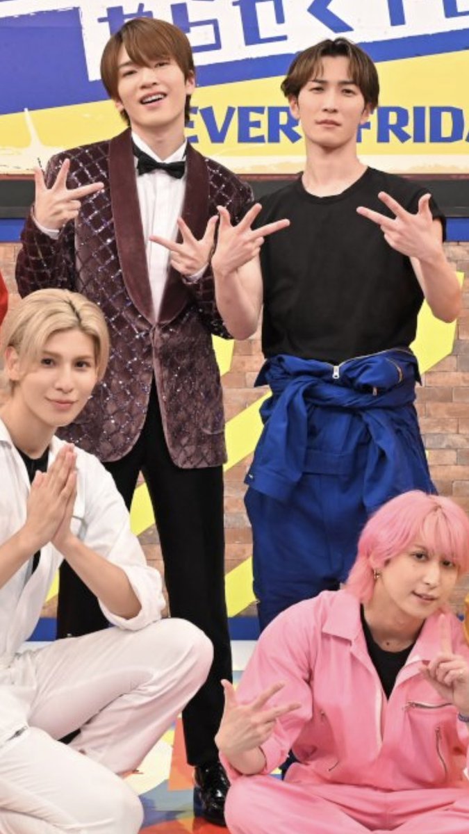 tatsunyankawaii's tweet photo. やっぱりこの感じってなべふかにしか出せない
ちっちゃい時からずっとダチっていう連れ感とこのチャラさ
まさに、悪友コンビ
#それスノ https://t.co/vi7um8XOZi
